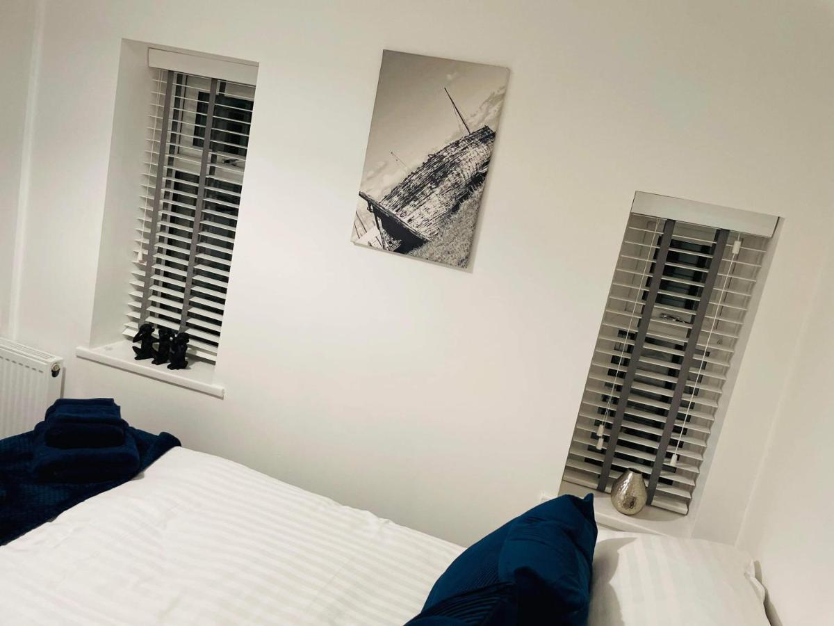 Luxury Suite 3 Bed Apartment Sleeps 6-8 Blackpool Exteriér fotografie